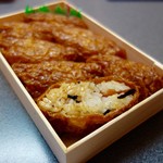 門前そば 山彦 - ［2016/10］稲荷寿司(650円)