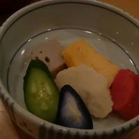 飯家くーた 銀座七丁目店 - お新香セット
                なかなかの曲者(笑)
