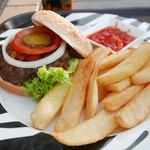 Bongo Burgers - Bongo Beef Burger（17.9＄）