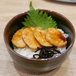 麺匠 たか松 - 鶏の漬け丼（280円）