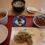 Kyou Toufu Fujino Toufu Kafe Fujino - 豆乳衣の天ぷら、釜飯、おすまし、香の物