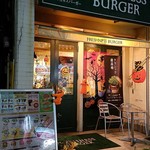 FRESHNESS BURGER - 入口　2016.10