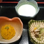 博多華味鳥 - カボチャとシメジの小鉢２種。デザートの豆乳プリン。