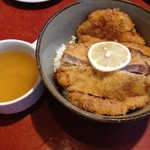 おきな堂 - ソースカツ丼(ロース)