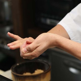 鮨diningいっぱち_1