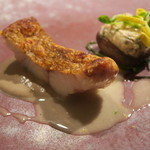 eclat - 28年10月　萩アズキハタ　マッシュルームと酢橘のバターソース、原木椎茸帆立ムース