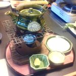 甲羅 - 蟹と松茸の土瓶蒸し
