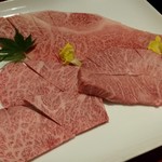 銀山亭 - 2016/10/9 グランドチャンピオン牛
      20000円コースよりサーロイン、ミスジ、上ロース