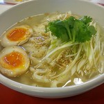 刀削麺荘 - ネギたま刀削麺(塩)720円