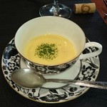 ワインとチーズの小さなレストラン Breed - 