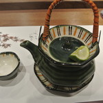 日本料理 潤花 - 秋刀魚しんじょと茸の土瓶蒸し