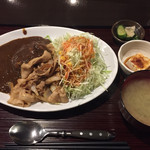 ひやけ - 生姜焼きカレー ¥800