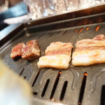 焼肉酒場 シーサードラゴン - 焼くべし焼くべし！