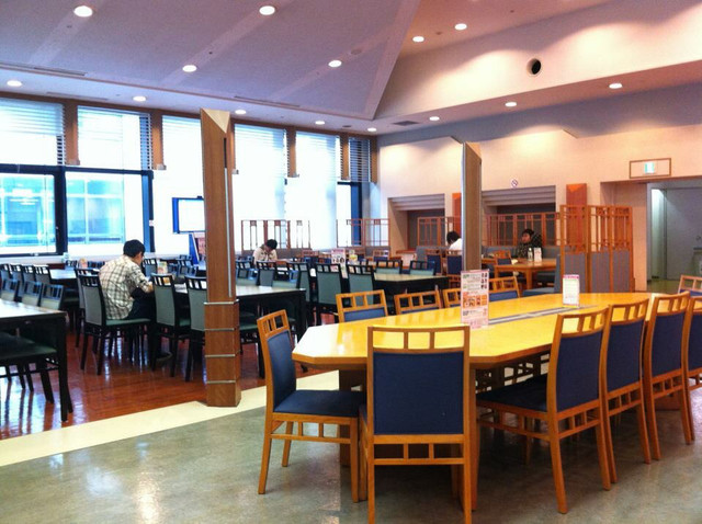 工学院大学生協組合 新宿食堂 都庁前 学生食堂 食べログ