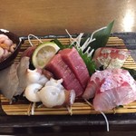 中島商店 - 2016.10
      ある日の刺身盛り合わせ1200円＋税