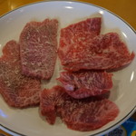 Yakiniku Sosomon - 特選牛肉3点盛り：マクラ・イチボ・ニノウデ