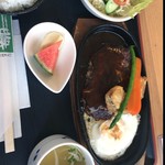 シーサイドラルゴ - 秋田牛ハンバーグセット。