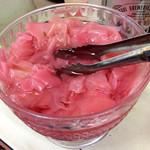 寛子 - 一般的なたこ焼き屋の生姜でも寿司屋の生姜でもない。