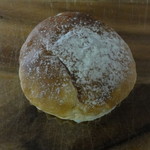 生瀬ヒュッテ - マスカットと洋梨のミルクパン（10月のパンセット）