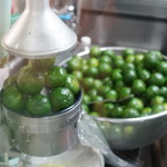 コーヒースタンド小嶺 - かぼすのような大きさ