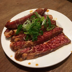 ホルモン焼肉 うまうま - 