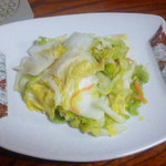 焼き鳥　錦 - サービス(？)の漬物 　2016.10月