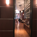 ロウリーズ・ザ・プライムリブ 大阪 - 