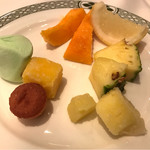 ロウリーズ・ザ・プライムリブ 大阪 - 