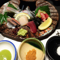 銀座 穂の河 - 向付の刺身盛り合わせ