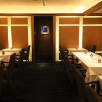 カランドリエ - 落ち着いた感ある店内