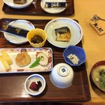 Ajidokoro Minshuku Matsuya - 朝食