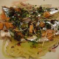 カランドリエ - 5400円ランチ・③秋刀魚のカルパッチョ
                　　　赤ワインビネガー風味　★３・８
