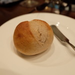 シェ ヌウ - むっちりしたパン