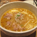 黄福堂 - いわゆるうどん・蕎麦屋さんのあんかけカレー麺とは違って、スープカレー風です。