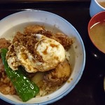 ◎鶏親子丼　800円