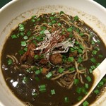 オルオルカフェ - 黒ゴマ担々麺