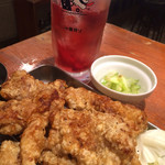 Honetsuki Tori Karaage Haibo-Ru Gaburi Chikin - 