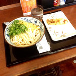 Marugame Seimen - ぶっかけうどん(冷)大 & かしわ天(計¥520)
                非常に満足度が高かった。CPはかなり良いと思う。