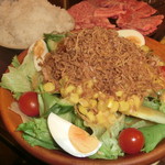 野菜サラダ大　　　　　　　　　　　　　　　　　　　　\900
          ごはん特大　　　　　　　　　　　　　　　　　　　　　\400