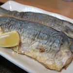 漁師居酒屋 楓 - 日替わりのおかずはサゴシのムニエル