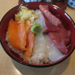 Sushi Izakaya Sushimaru - 三色