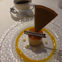 DINING KITCHEN 九曜杏 - ケーキセット　オランジェアメール500円+300円でコーヒー
