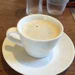 レストランキャトル - 食後はやっぱりコーヒーをね