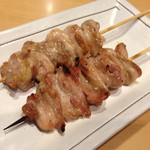 和鶏屋 - H.28.10.11.夜 せせり(塩) @140円税別