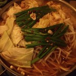 博多もつ鍋一級 - 今回は韓流辛みそ鍋