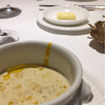 トロイメライ - フォアグラ入り白馬産カボチャのフラン　トリュフのクリーム