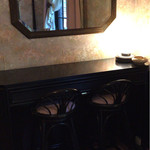 トロイメライ - 室内のカウンター（ここで朝食をとる）