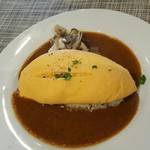 BBJ - オムライス　スパイシーカレー