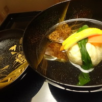 日本料理 銭屋 - 2016年10月12日（水）器が素敵です。マツタケ＆エビしんじょう