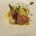 sincere - 北海道産の鰤、根セロリとカレーの風味で3